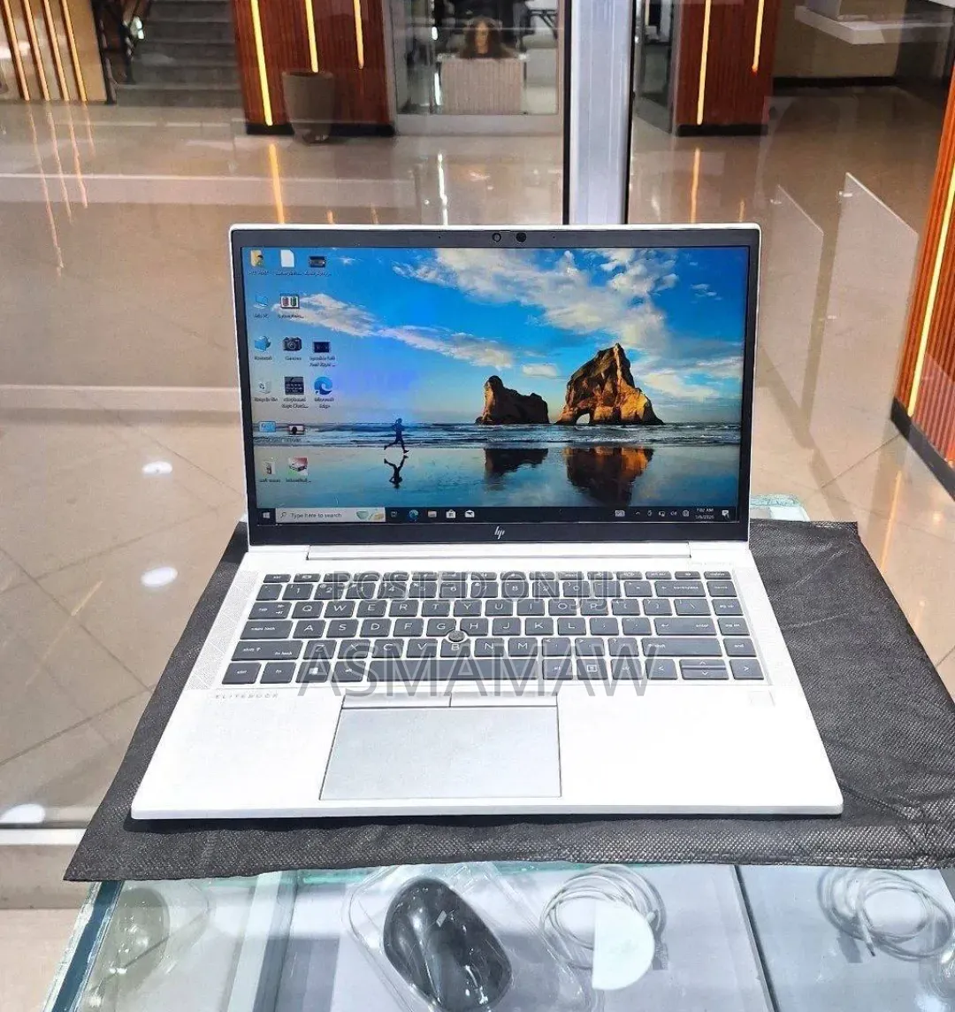New Laptop HP EliteBook 840 G8 16GB Intel Core i5 SSD 512GB