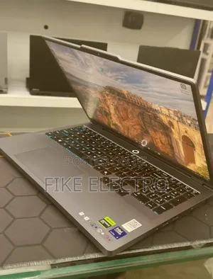 New Laptop Lenovo Legion 5 32GB Intel Core Ultra 9 SSD 1T