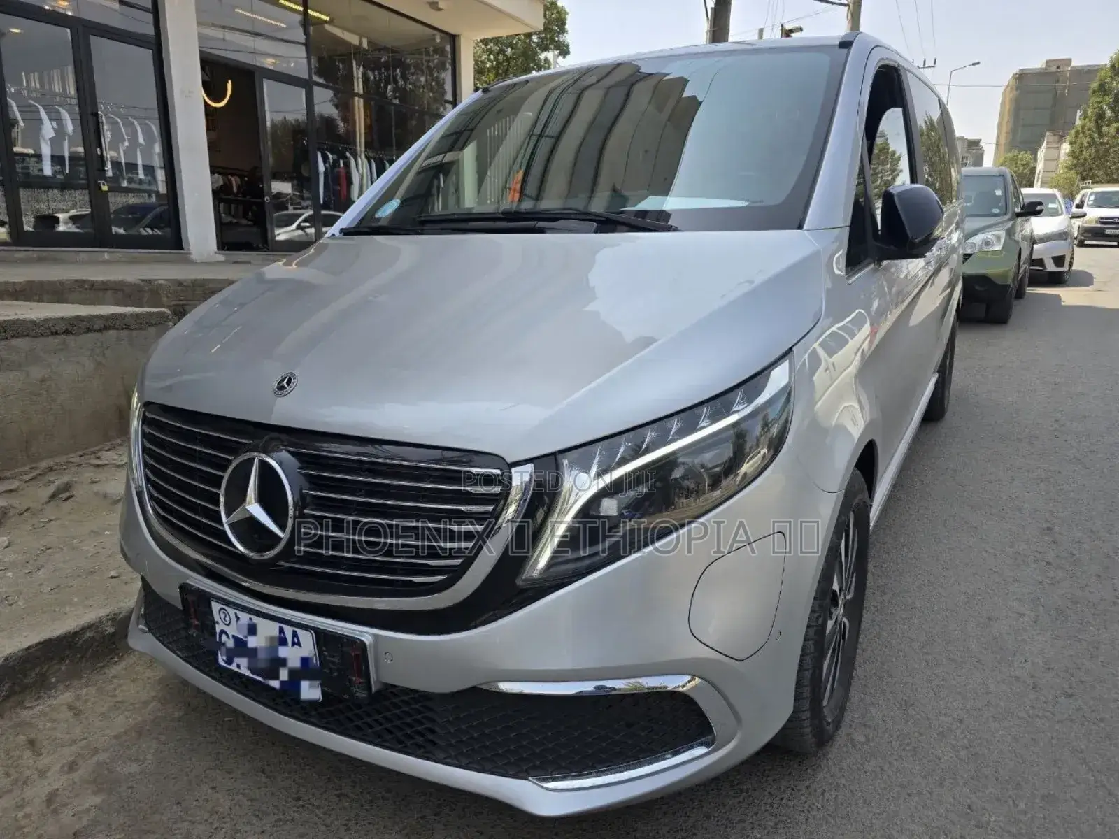 Mercedes-Benz V-Class 2023 Silver