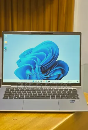 New Laptop HP EliteBook 840 G10 16GB Intel Core i7 SSD 512GB