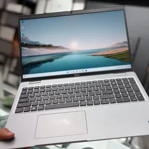 New Laptop Dell Precision 5540 16GB Intel Core i7 SSD 512GB