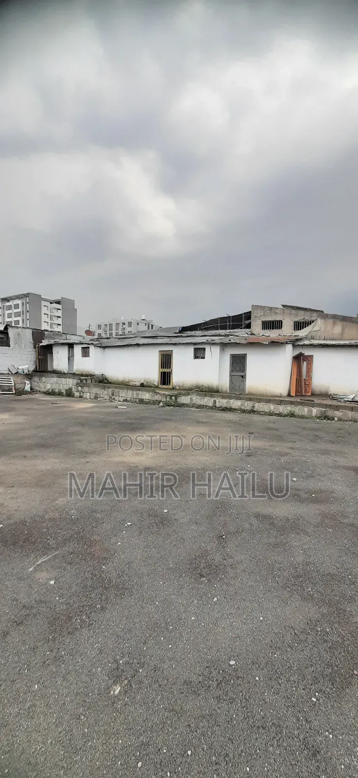 4bdrm House in Feyl Bet, Bole for rent