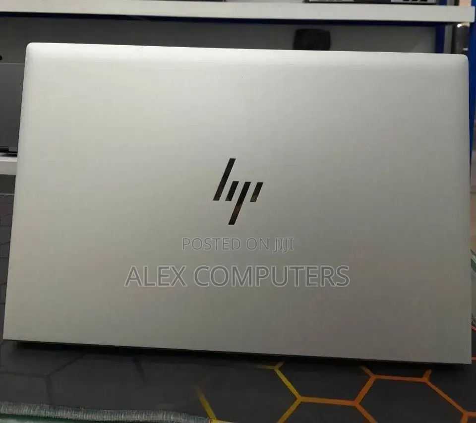 New Laptop HP EliteBook 840 G8 16GB Intel Core i7 SSD 512GB