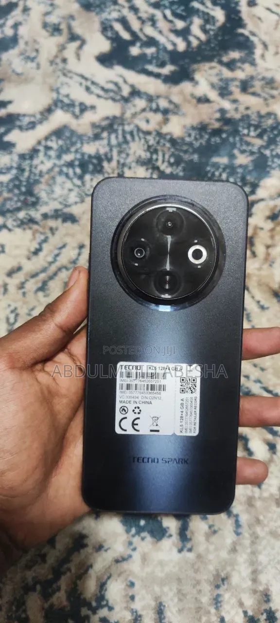 Tecno Spark 30C 128 GB Black