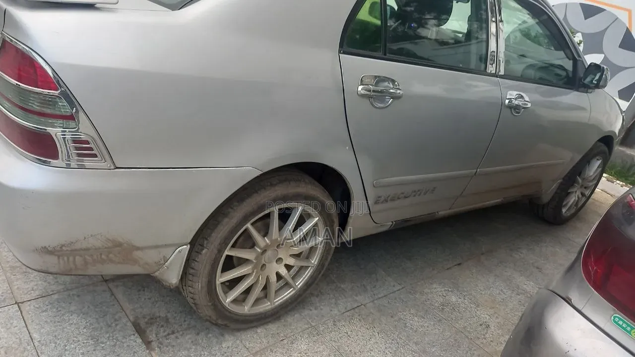 Toyota Corolla 2003 Silver