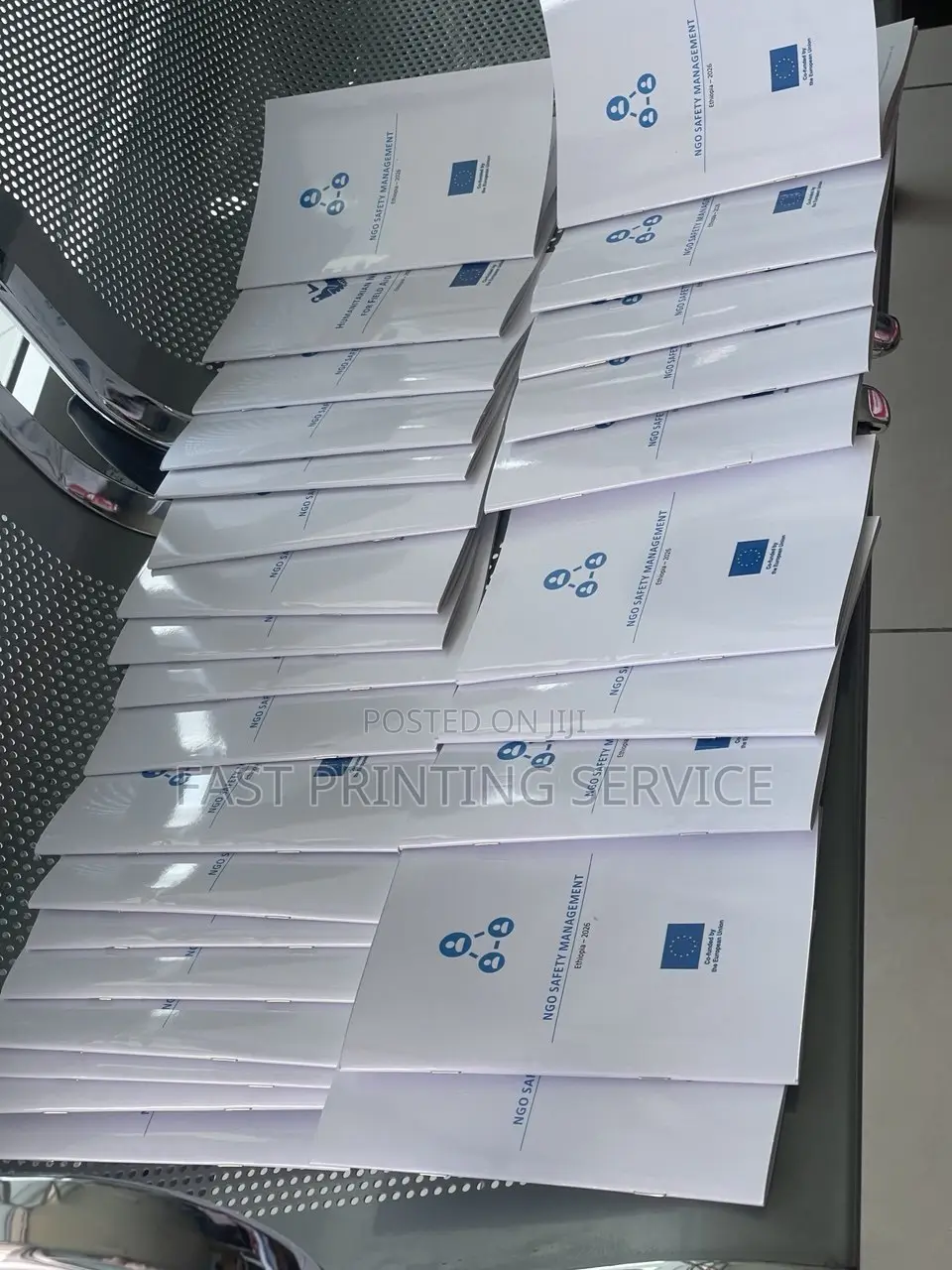 Booklets and Cristal