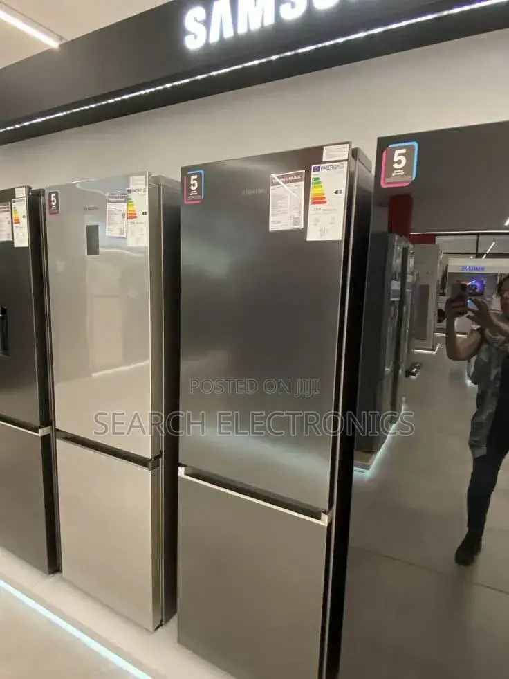 Midea 560l Refrigerator