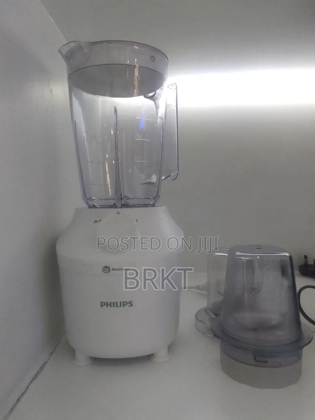 ኦሪጅናል የፊሊፕስ ጁስ ማሽን እና የቅመም መፍጫ (Philips Problend - 2 in 1)