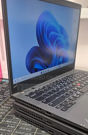 New Laptop Lenovo ThinkPad T14s G4 16GB Intel Core i5 SSD 512GB