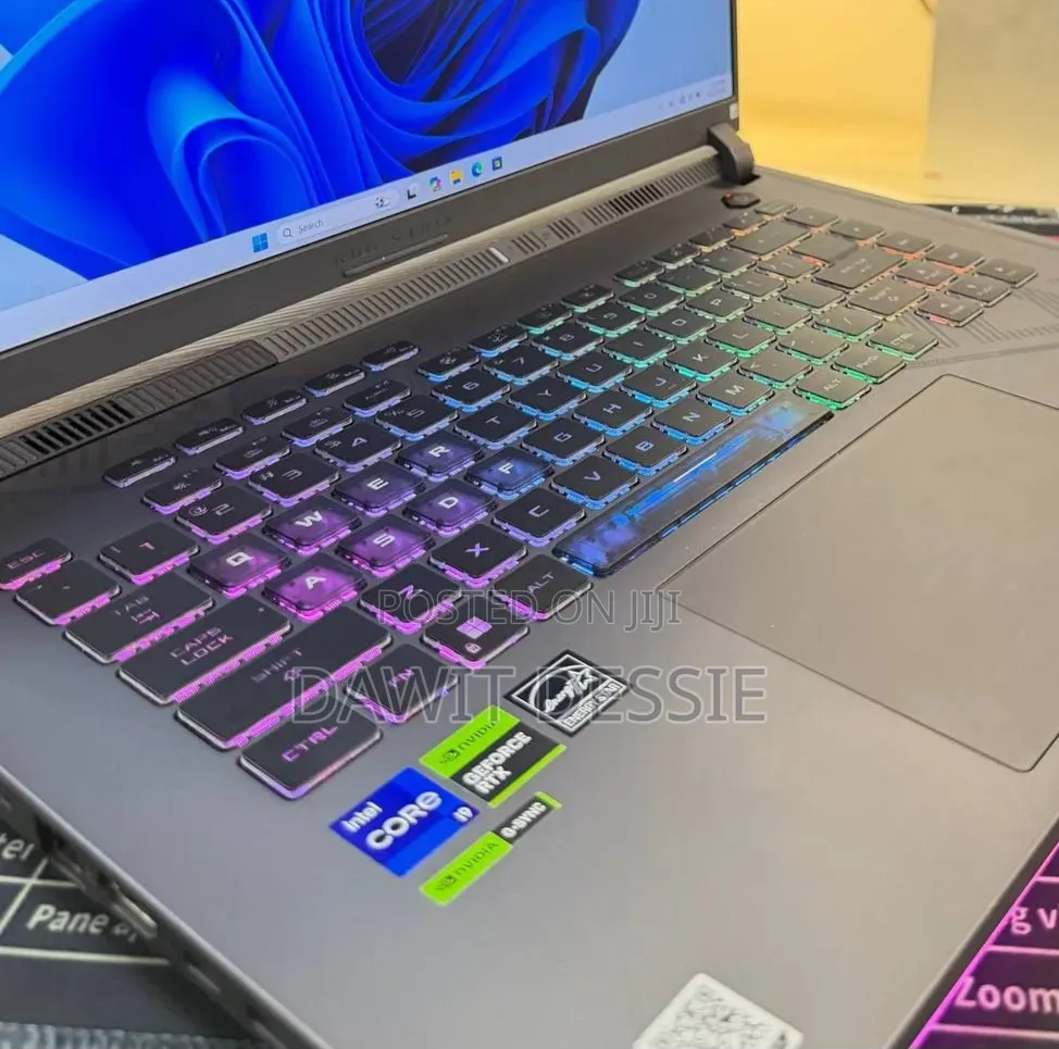 New Laptop Asus 16GB Intel Core i9 SSD 1T