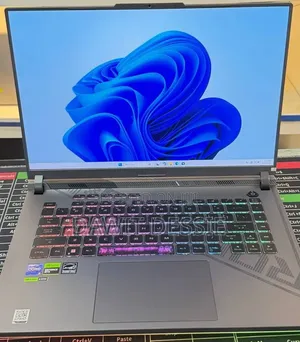 New Laptop Asus 16GB Intel Core i9 SSD 1T