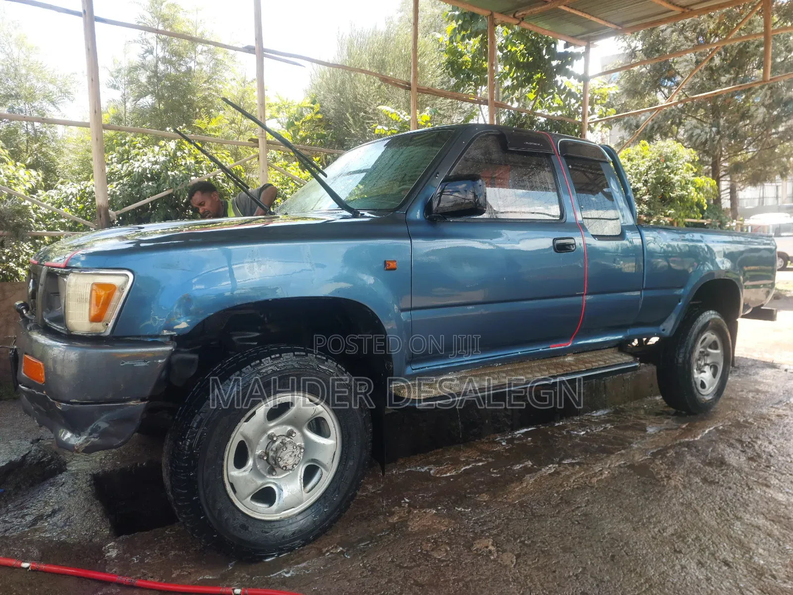 Toyota Hilux 1996 Blue