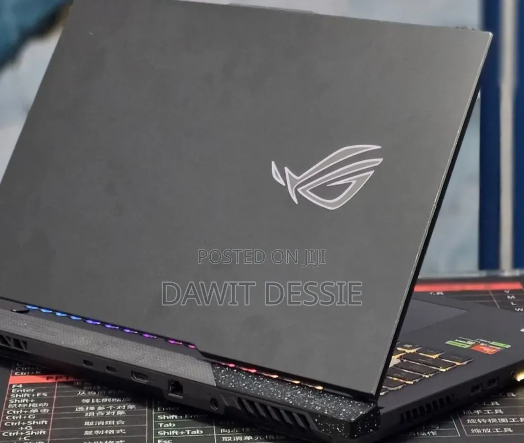 New Laptop Asus G71G 16GB AMD Ryzen 9 SSD 1T