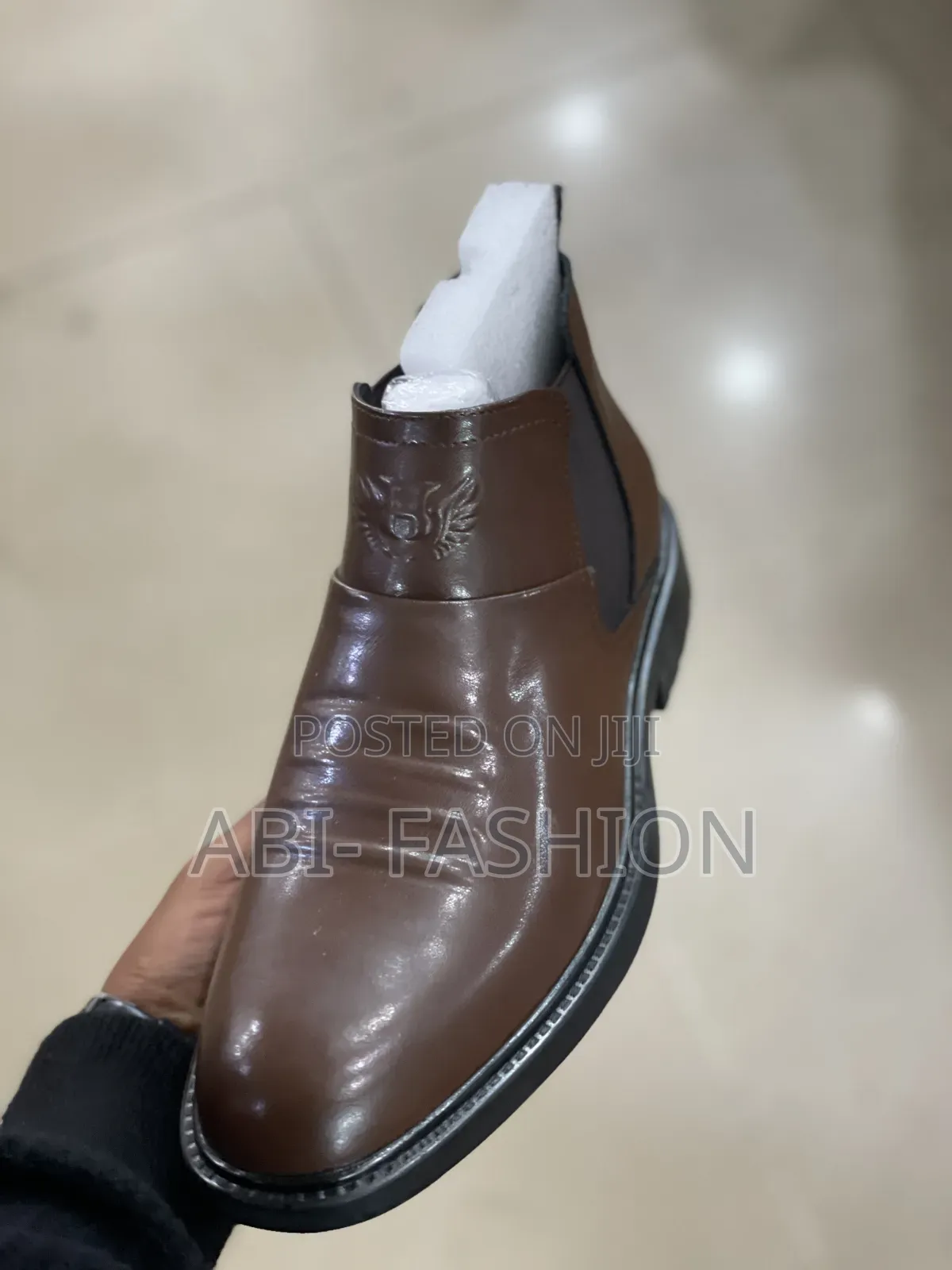 Brown Leather Chelsea Boots Polish