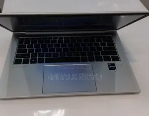 New Laptop HP EliteBook 840 10 16GB Intel Core i7 SSD 512GB
