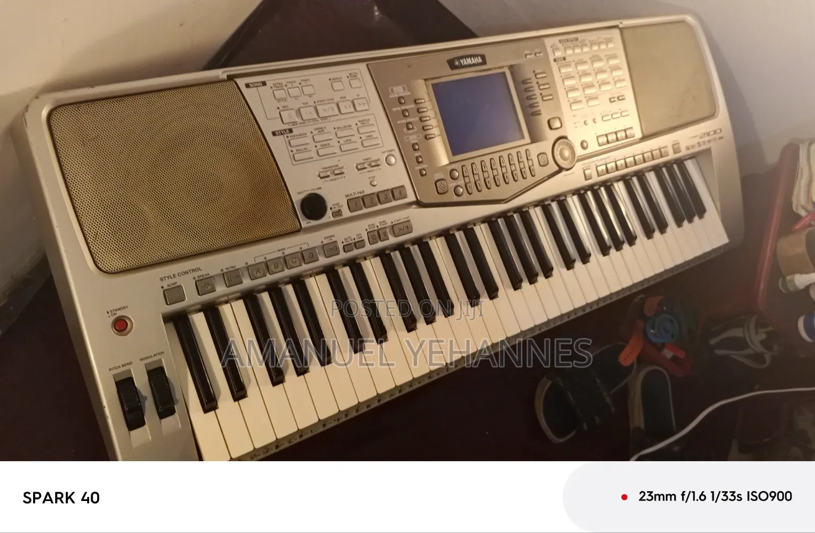 Yamaha PSR 2100 Keyboard Piano