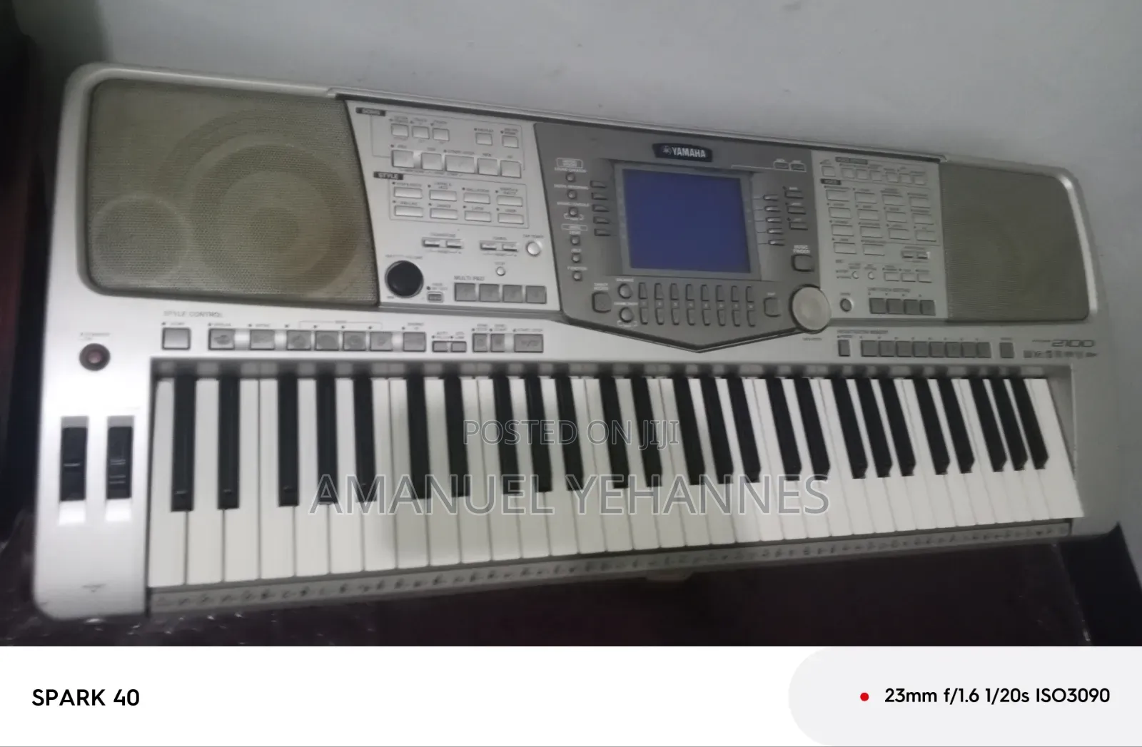 Yamaha PSR 2100 Keyboard Piano