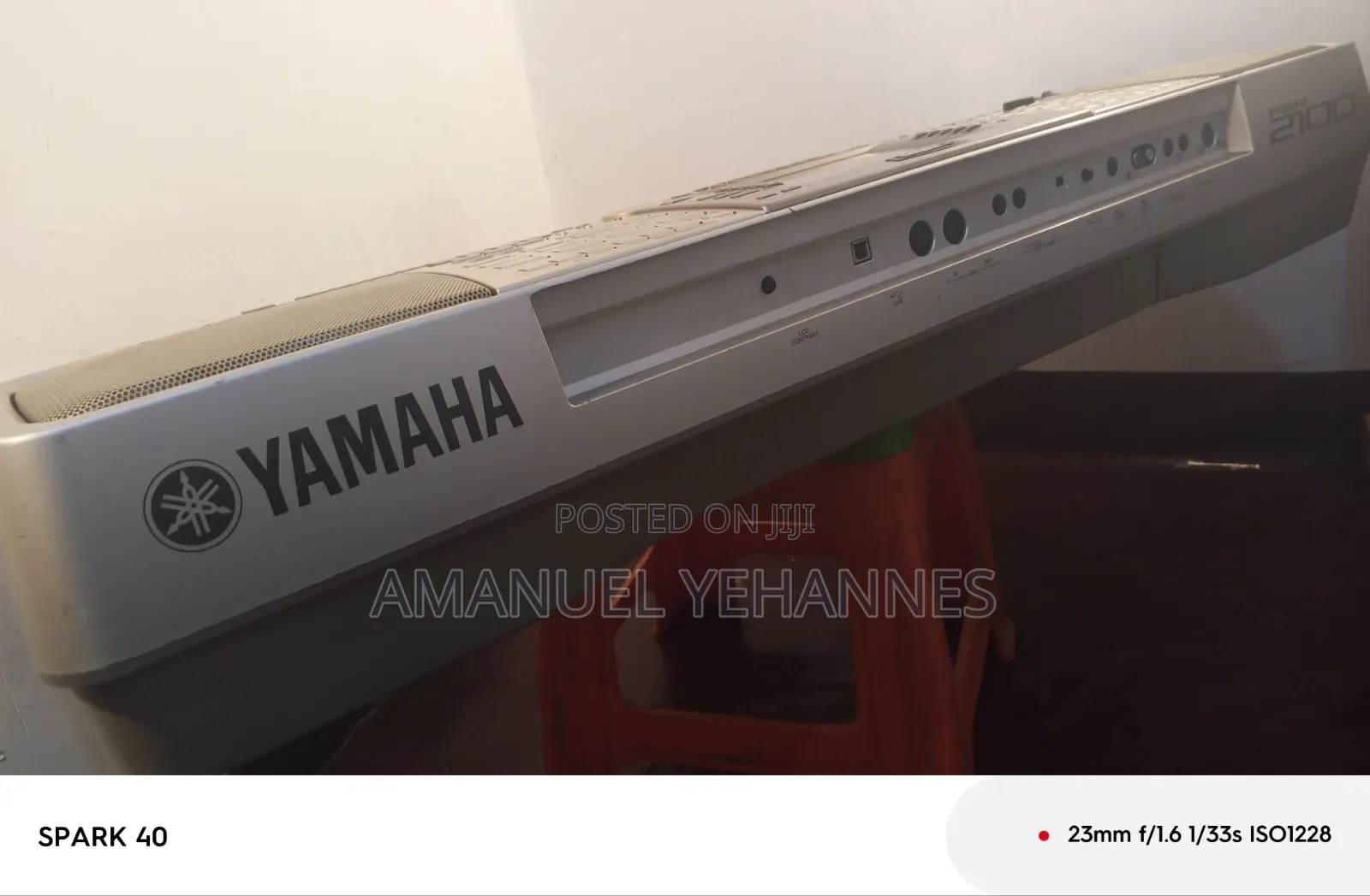 Yamaha PSR 2100 Keyboard Piano