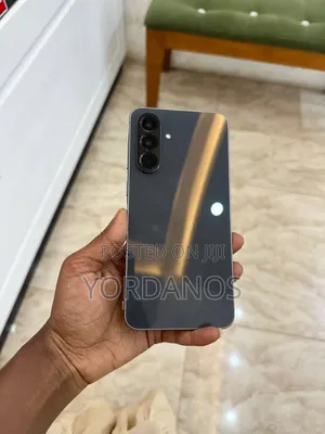 New Samsung Galaxy M17 5G 128 GB Black