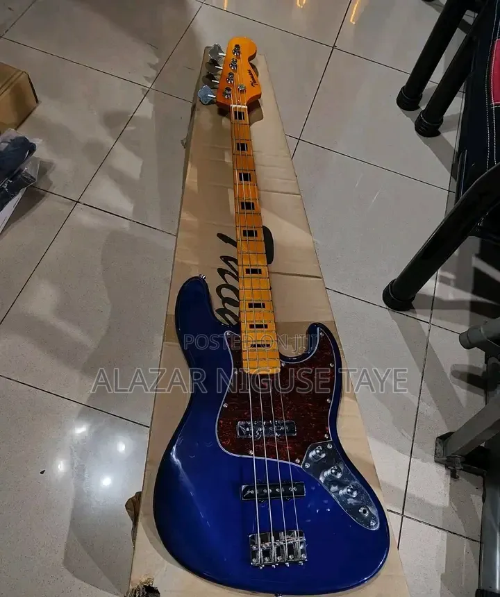 Thomson 4 String Bass
