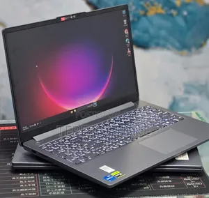 New Laptop Lenovo LOQ 15AHP10 16GB Intel Core i5 SSD 512GB