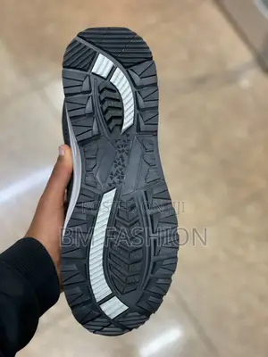 Safety First Breathable Light Weight Sports Style Fabric Safety Shoes