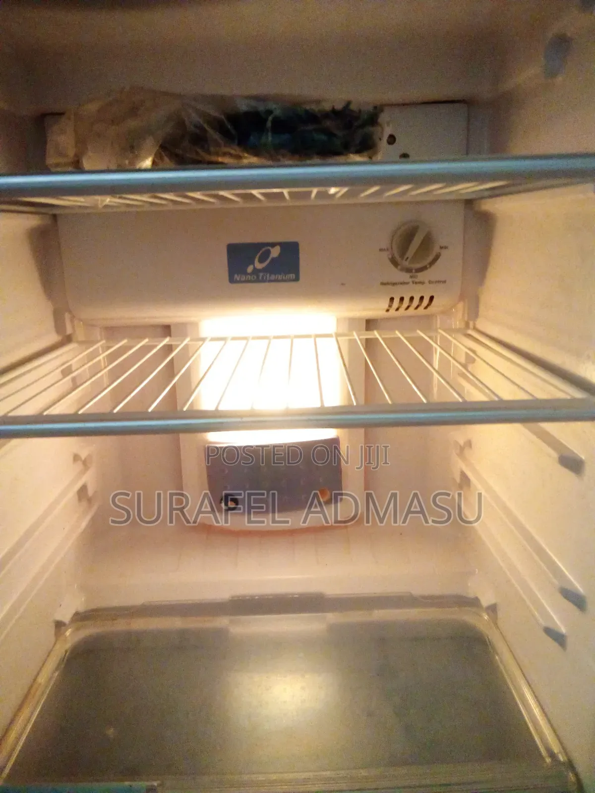 Refrijerator