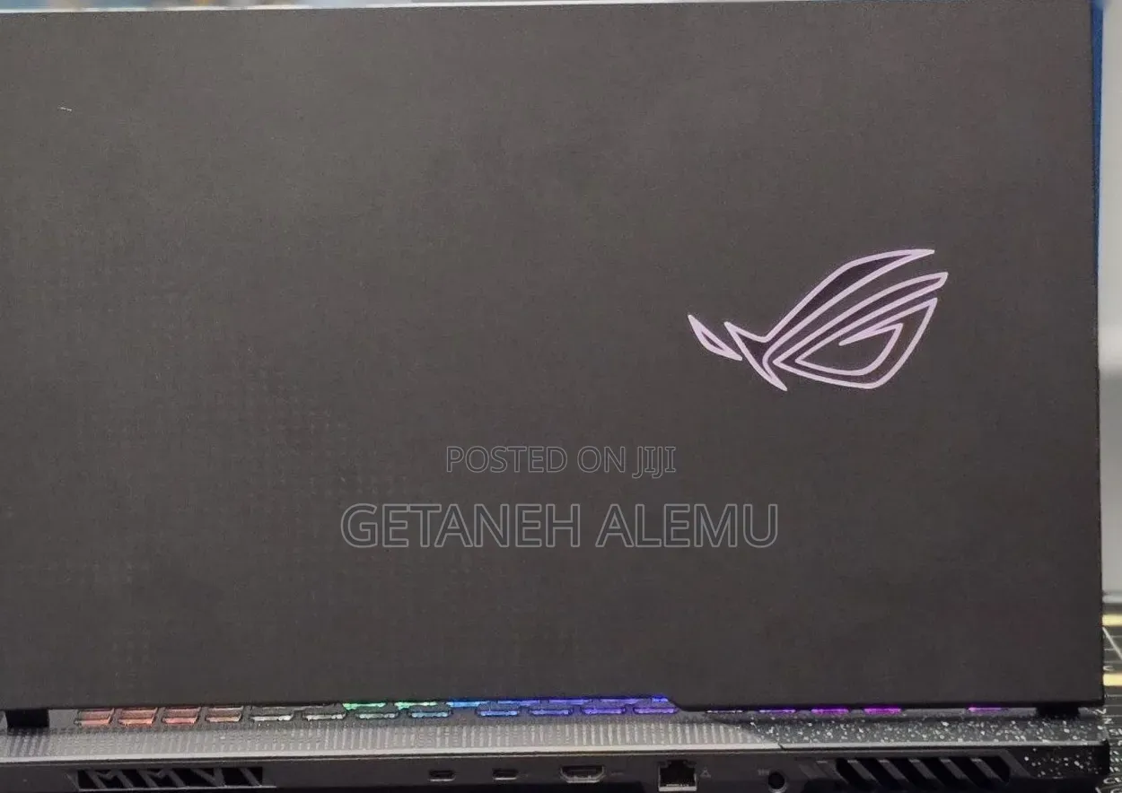 New Laptop Asus ROG Strix G731G 16GB AMD Ryzen 9 SSD 1T