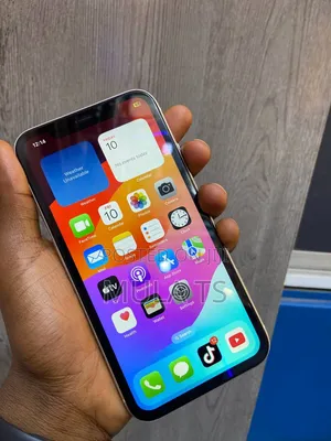 Apple iPhone 11 64 GB White