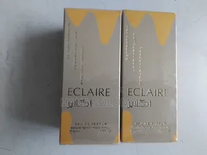 Eclaire ይለያል