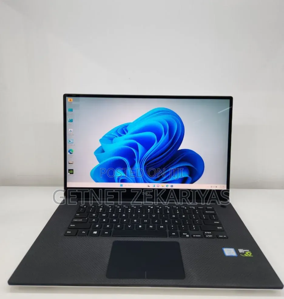 New Laptop Dell XPS 13 16GB Intel Core i7 SSD 512GB