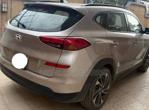Hyundai Tucson 2019 Gold