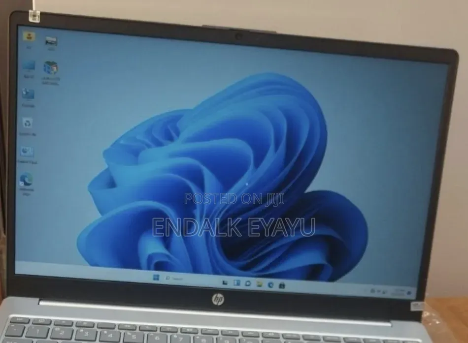 New Laptop HP 16GB Intel Core i7 SSD 1T