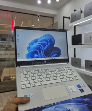 New Laptop HP Stream Notebook 16GB Intel Core i5 SSD 512GB