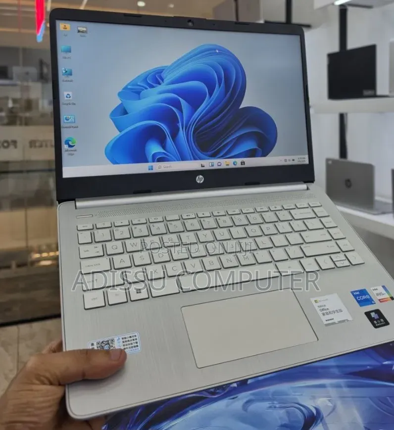 New Laptop HP Stream Notebook 16GB Intel Core i5 SSD 512GB