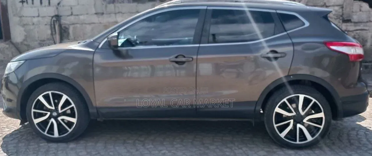 Nissan Qashqai 2016 Gray