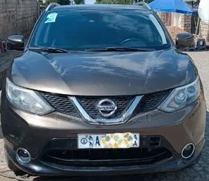 Nissan Qashqai 2016 Gray