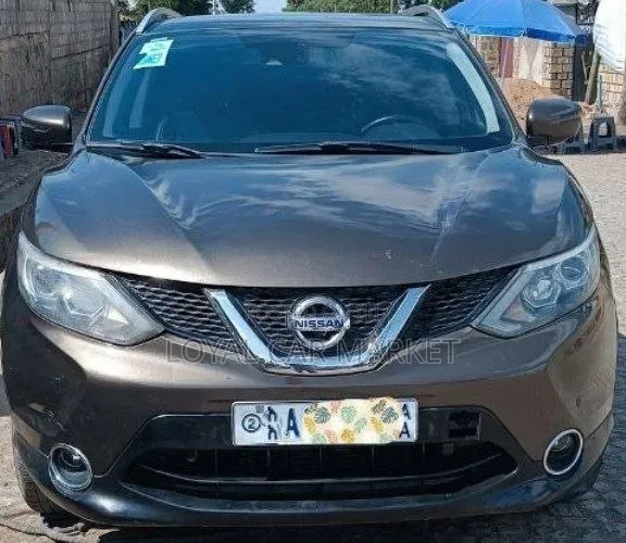 Nissan Qashqai 2016 Gray