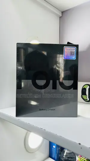 New Samsung Galaxy Z Fold4 512 GB Black