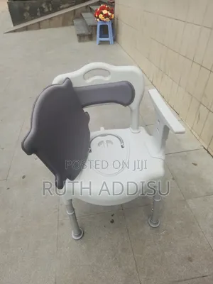 DFMKLL Bariatric Toilet Seat Mobile Nursing Chair, Adjustable የሽንት ፖፖ