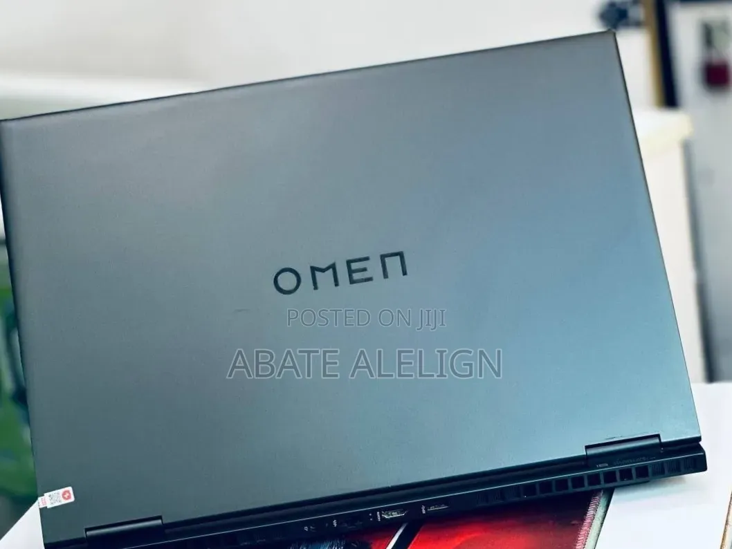 New Laptop HP Omen 16 16GB Intel Core i9 SSD 1T