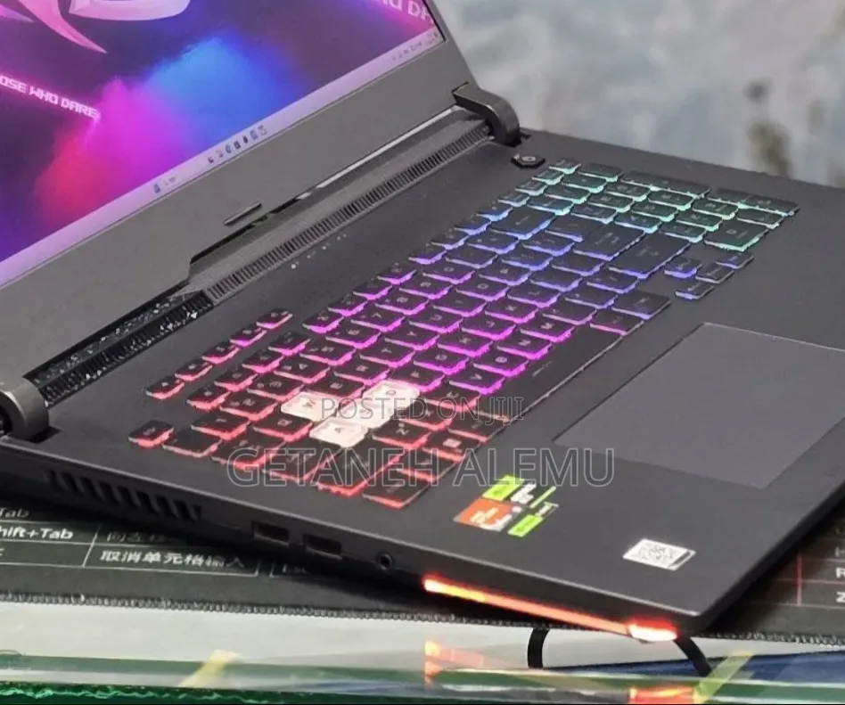 New Laptop Asus ROG Strix G731G 16GB AMD Ryzen 9 SSD 1T