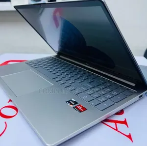 New Laptop HP Stream Notebook 8GB AMD Ryzen 5 SSD 512GB