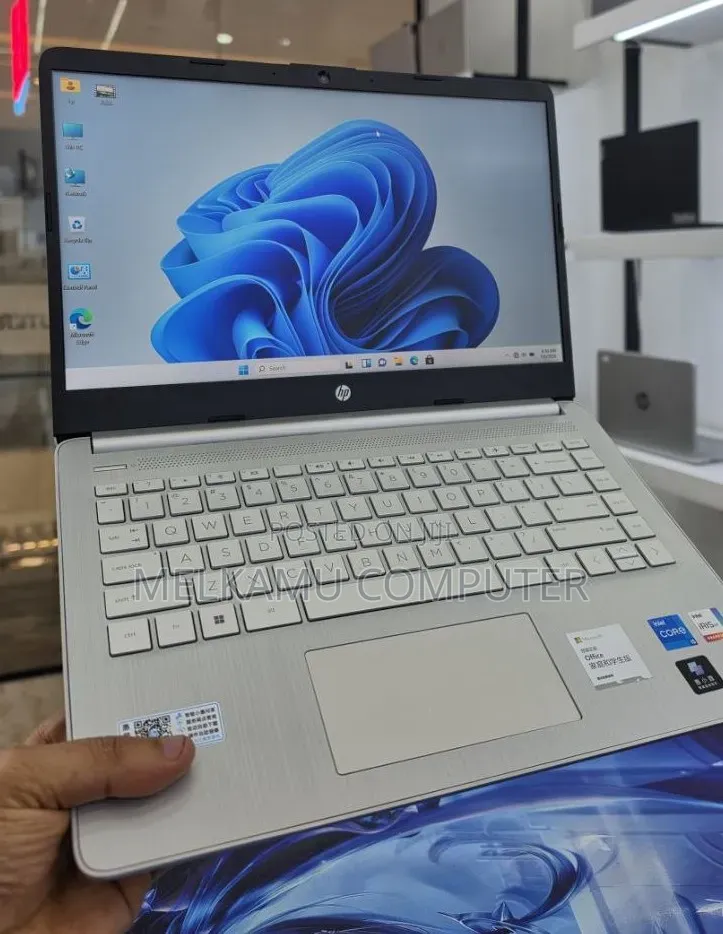 New Laptop HP Stream Notebook 16GB Intel Core i5 SSD 512GB