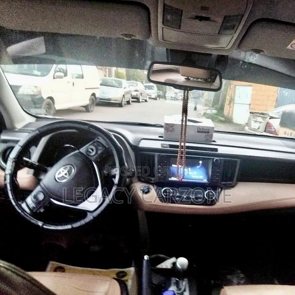 Toyota RAV4 2018 Brown