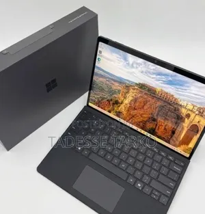 New Microsoft Surface Pro 11th Edition, a Copilot+ PC 16GB SSD 512GB