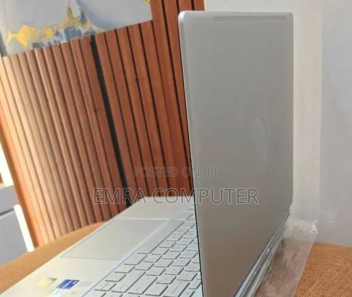 New Laptop HP 16GB Intel Core i5 SSD 1T