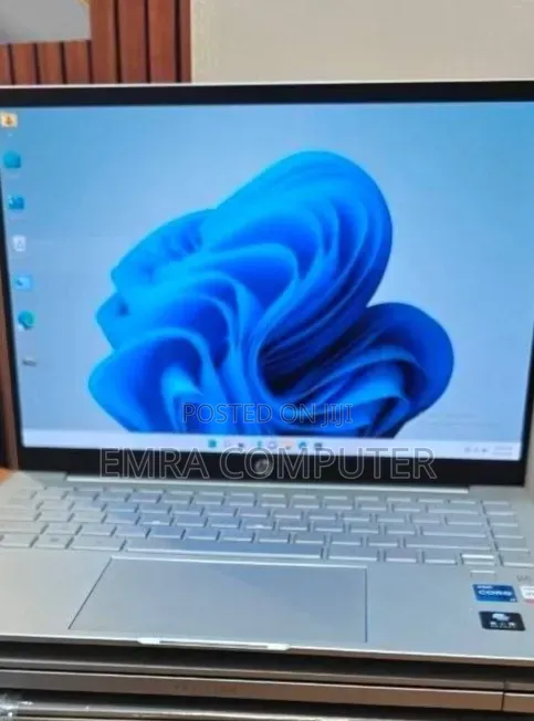 New Laptop HP 16GB Intel Core i5 SSD 1T
