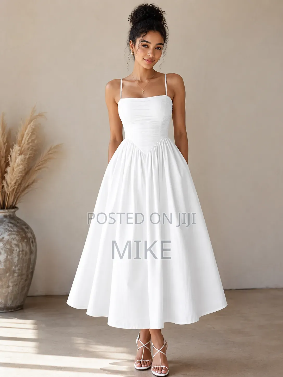 'Ysabella' Sundress Features a Closely Fitted and a Softly