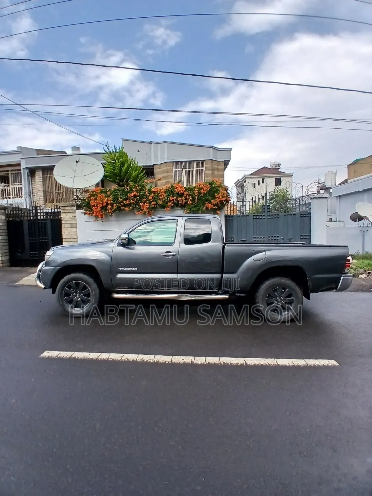 Toyota Tacoma Access Cab 2012 Gray